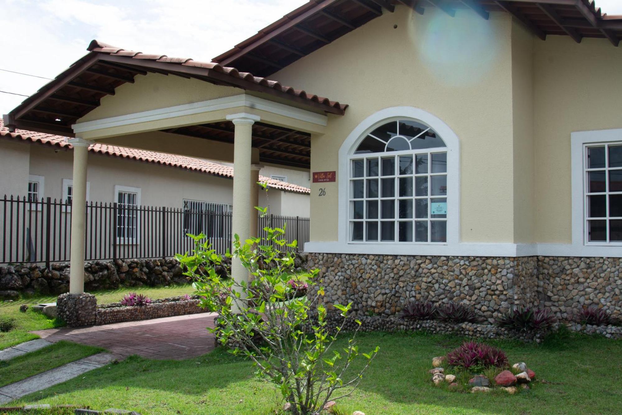 Casa Estilo Cabana “Villa Sol” En Alto Бокете Екстер'єр фото